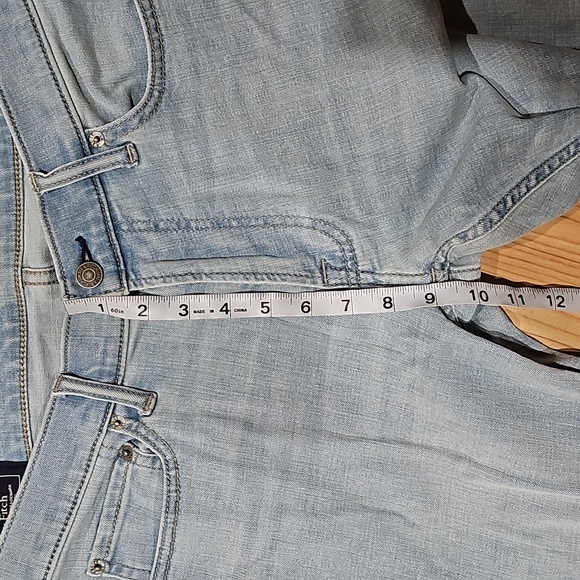 Abercrombie and Fitch Jeans // 32x34 // NWOT - Picture 4 of 8